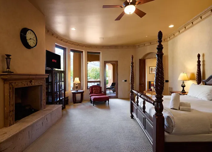 Luxe-mountain Estate-heated Pool-paradise Valley Holiday home *