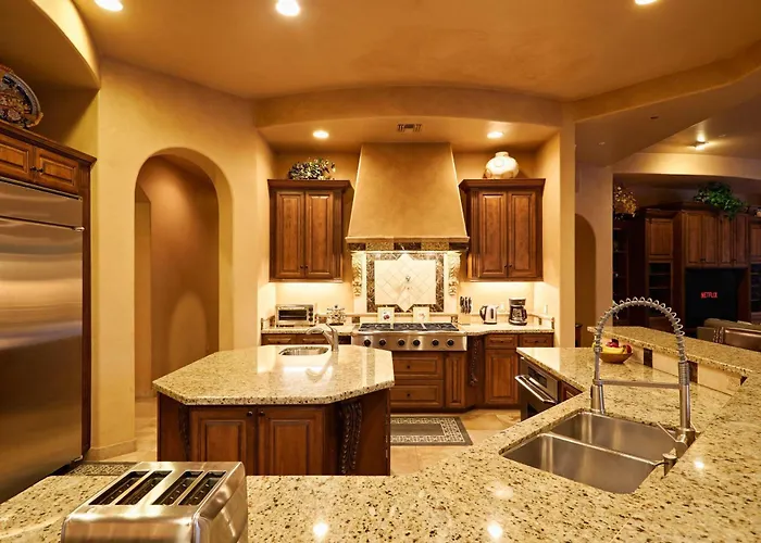 Luxe-mountain Estate-heated Pool-paradise Valley Holiday home *