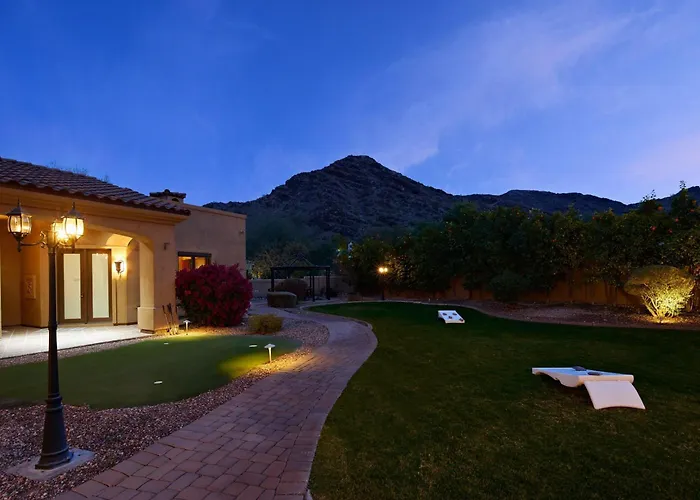 Luxe-mountain Estate-heated Pool-paradise Valley Holiday home